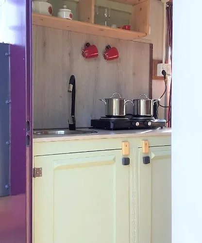 Camping Pipowagen Paarse Opal