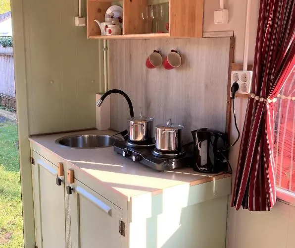 Pipowagen Paarse Opal Camping